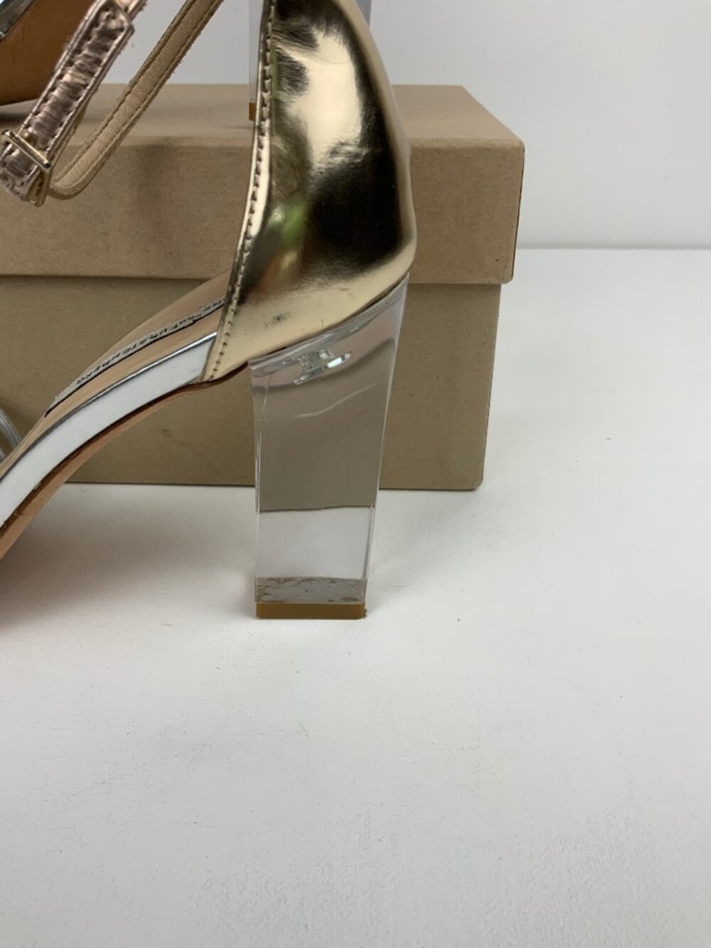 Diane von Furstenberg Ibiza Clear Heeled Strappy Metallic Silver Sandals Sz 9.5M - Picture 15 of 15